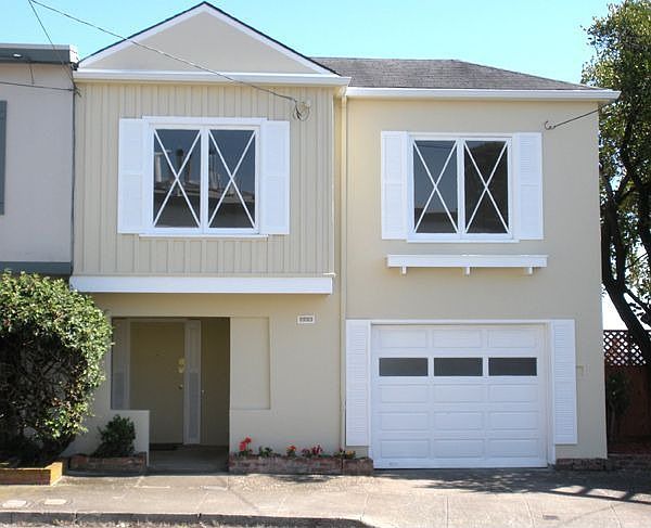1st image of 399 Los Palmos Dr