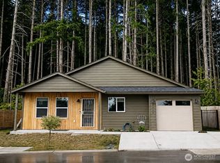 3004 Orange Ct, Winlock, WA 98596