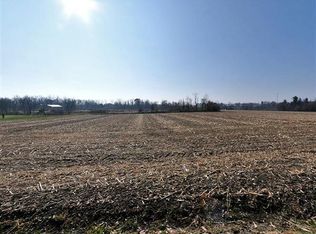 2202 Condit Dr SW, Pataskala, OH 43062