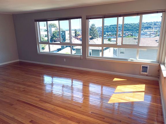 2nd image of 1226 Taylor Ave N #8
