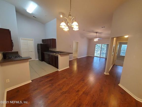 2nd image of 3711 Kirkpatrick Cir Unit 14