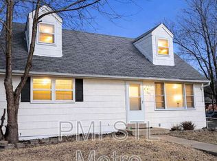 1201 Walker Ave, Saint Louis, MO 63138