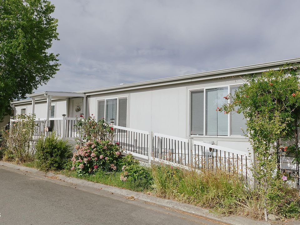 1st image of 1502 Agape Way