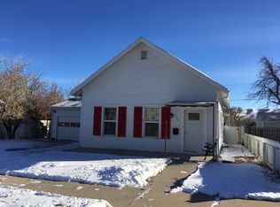 918 W Maple St, Rawlins, WY 82301