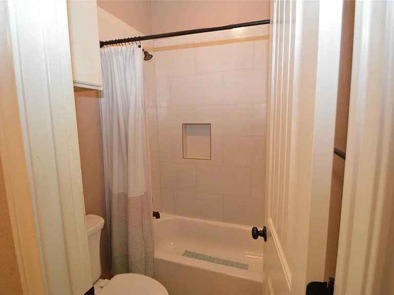 6510 Durango Dr — Photo 20