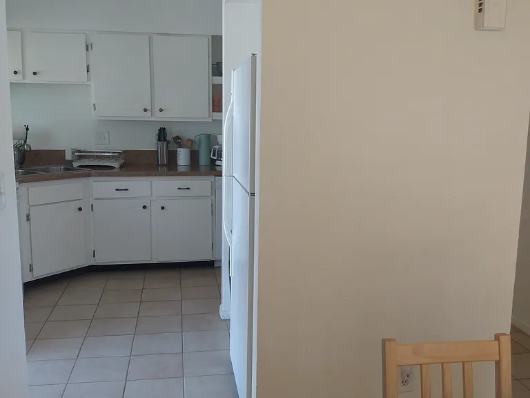 dining area to kitchen