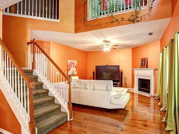 2nd image of 2779 Plennie Ln