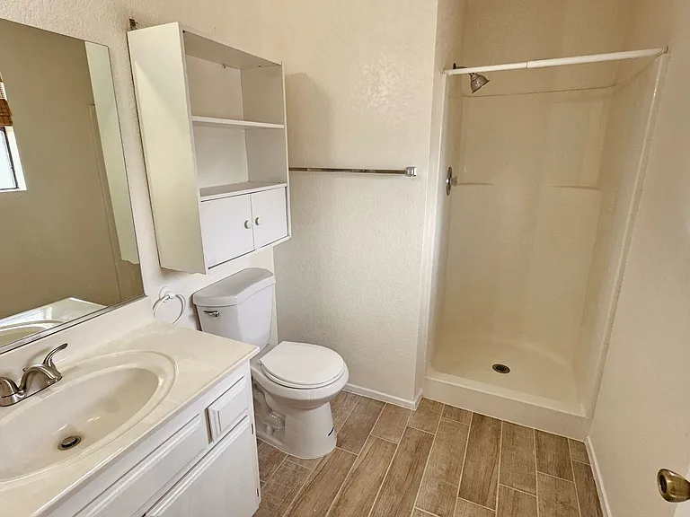 8124 Underwood Ave — Photo 7