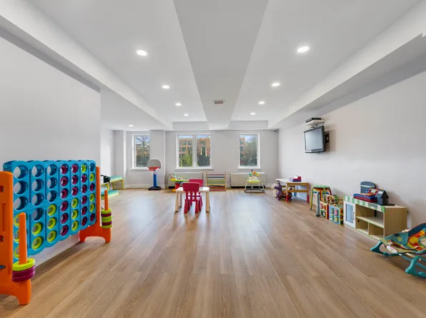 343 4th Avenue image 15 of 16