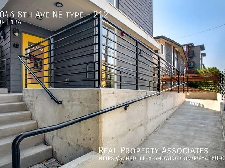 4046 8th Ave NE #212 — Photo 7