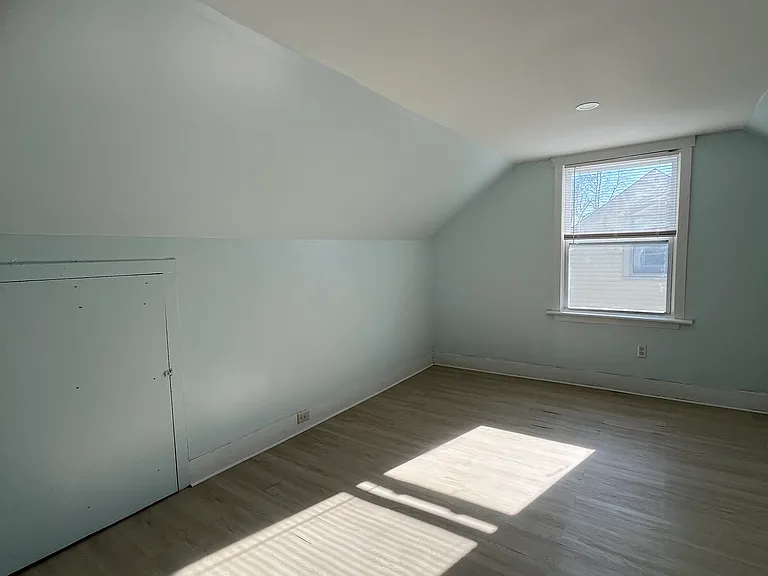 4811 Fielding Way — Photo 6
