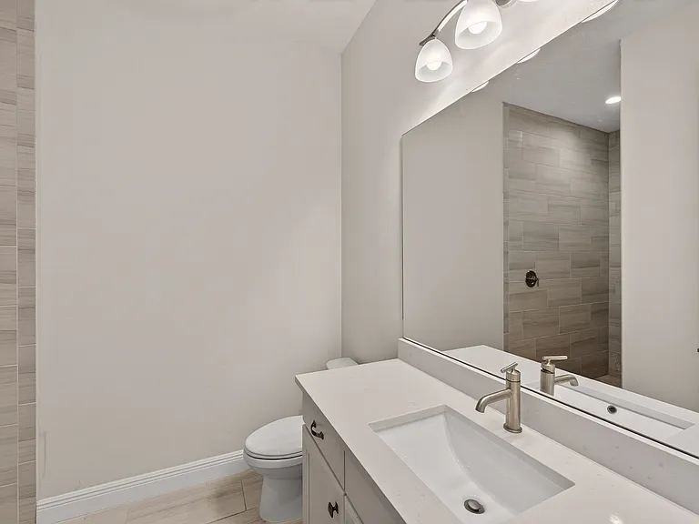 5504 Title Row Dr — Photo 17