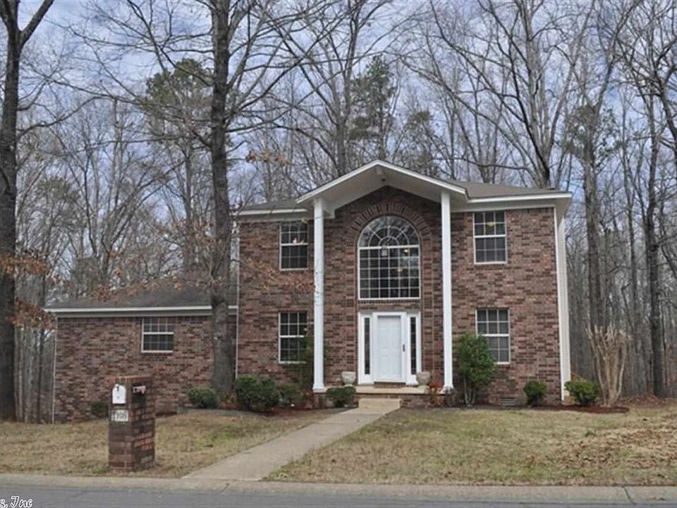 2nd image of 1308 River Oaks Dr
