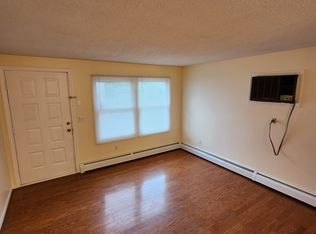 61-63 Lynch St, Providence, RI 02908