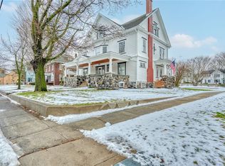 121 E Main St, Webster, NY 14580