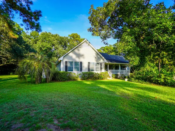 17 Audubon Pl, Hilton Head Island, SC 29928