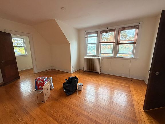 4th image of 252 Huntington St #3B