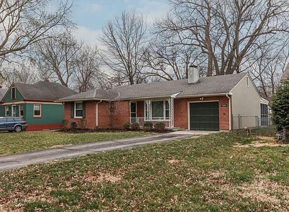 3rd image of 7524 Belleview Ave