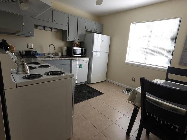 201 Shipman Rd #K41 — Photo 25