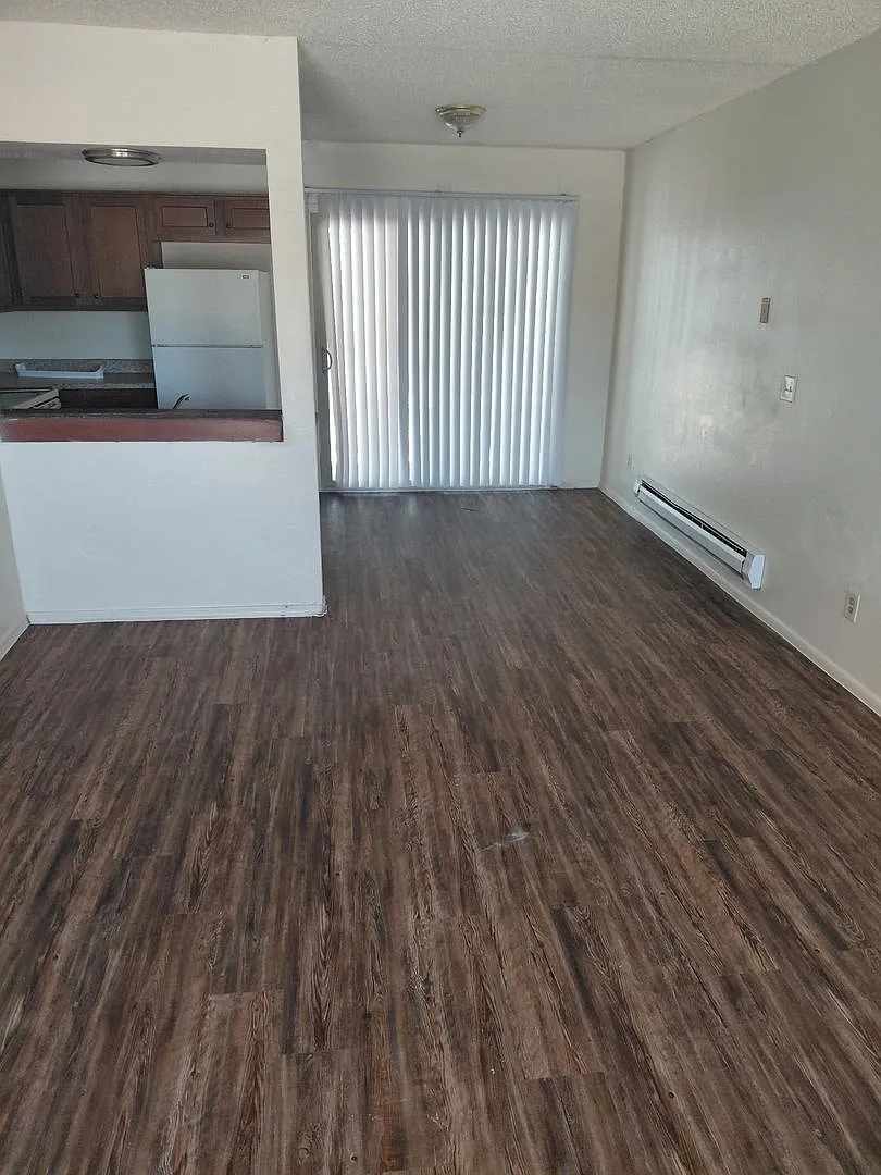1301 E Drexel Rd — Photo 1
