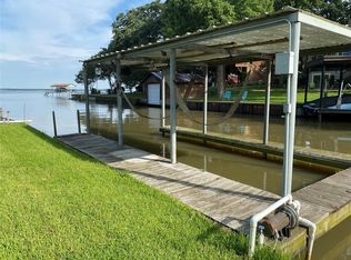 218 Harbor Dr, Gun Barrel City, TX 75156