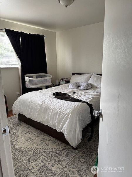 5th image of 1307 Fir Lane #7