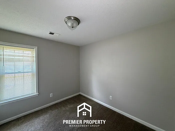 6911 Daneman Dr — Photo 11