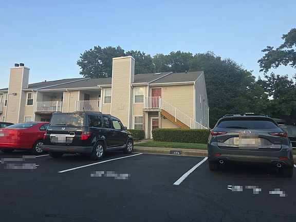 2nd image of 549 Pier Ct