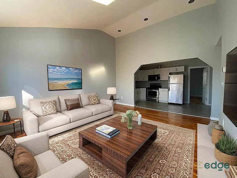 364 Huntington Ave #1C — Photo 1
