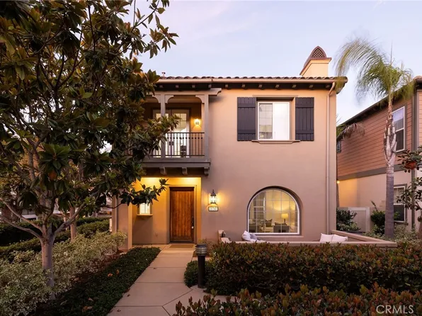 21247 Ronda Cir, Huntington Beach, CA 92648