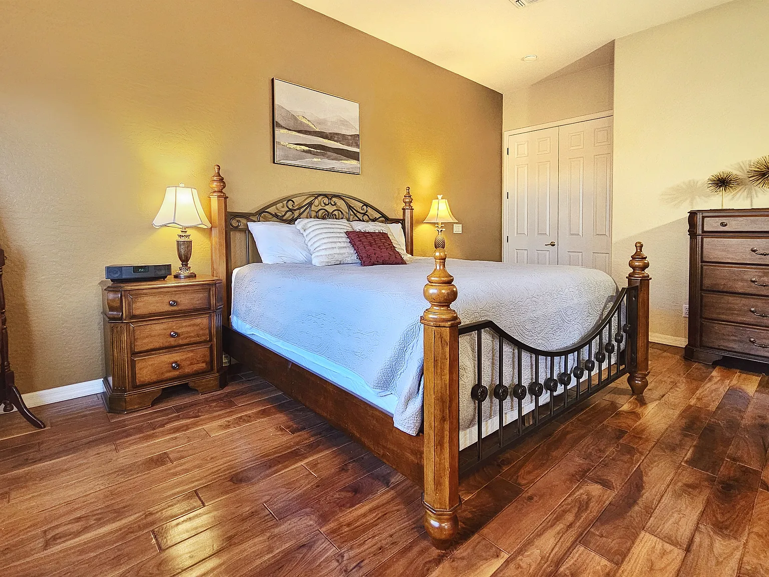 3 bed, 1848 sqft, $4,000 — Photo 4