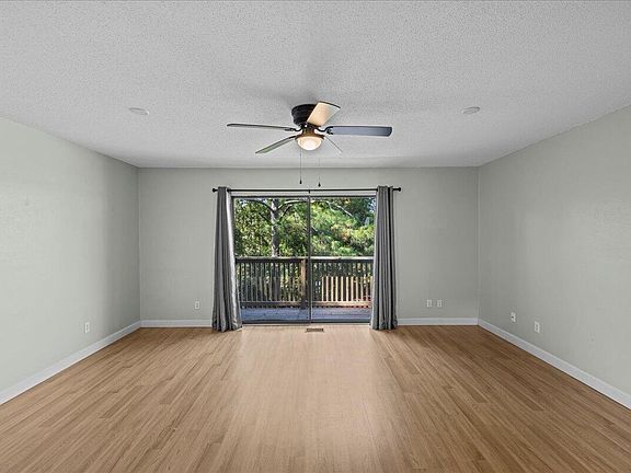 4th image of 200 White St APT 2