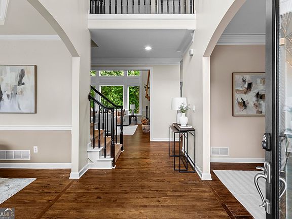 5th image of 4968 Highland Oaks Way SE