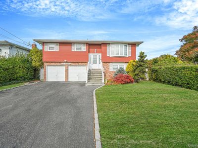 501 Windmill Avenue, West Babylon, NY, 11704