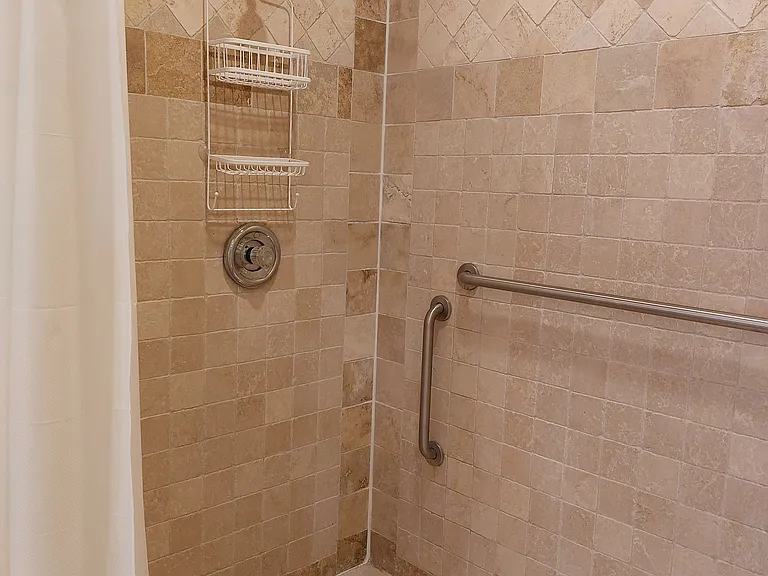 SW Dalton Ave — Photo 10