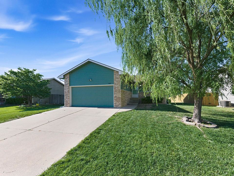 1st image of 2413 E Casey Dr