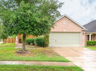 7638 Crestbrook Manor Ln, Cypress, TX 77433