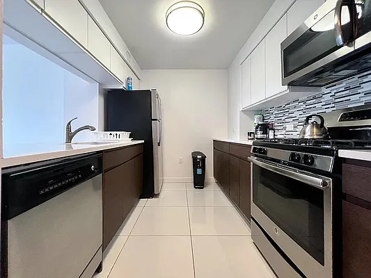 Rented by Platinum Properties | media 23