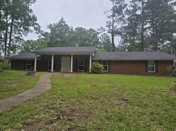 702 Overstreet, Fordyce, AR 71742