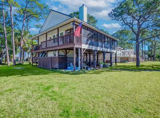 76 Fiesta Dr, Alligator Pt, FL 32346
