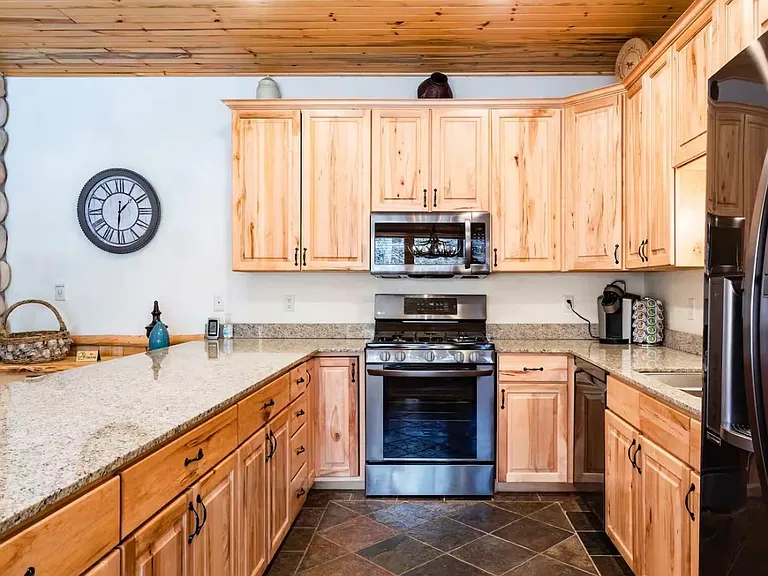 3984 N Timber Wolf Ln #8B — Photo 5
