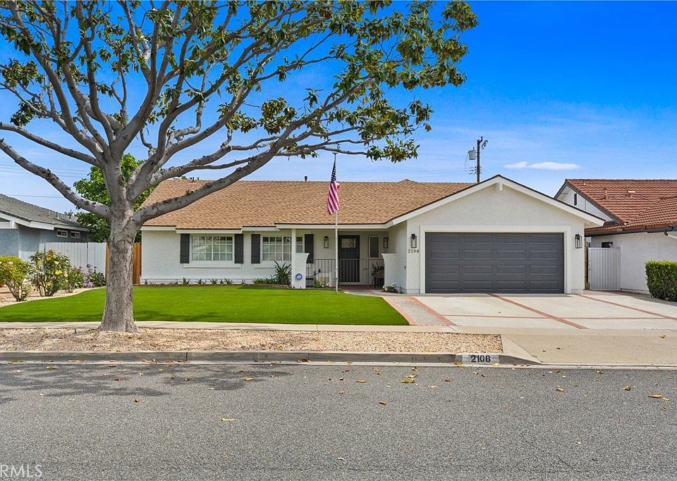 1st image of 2108 Traynor Ave