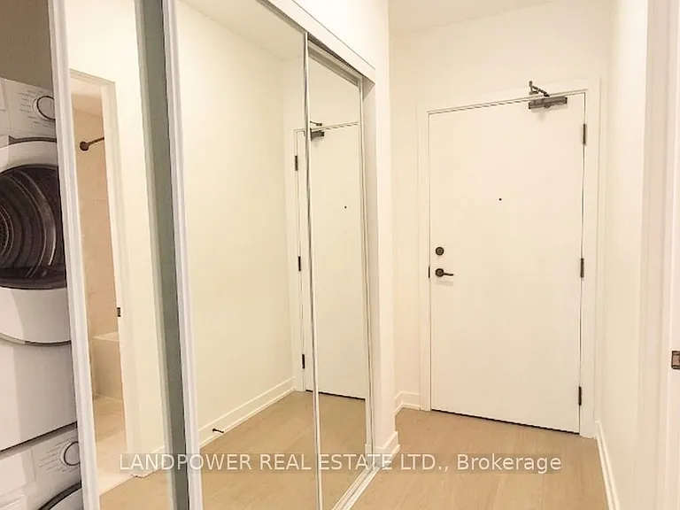91 Montclair Ave #802 — Photo 6