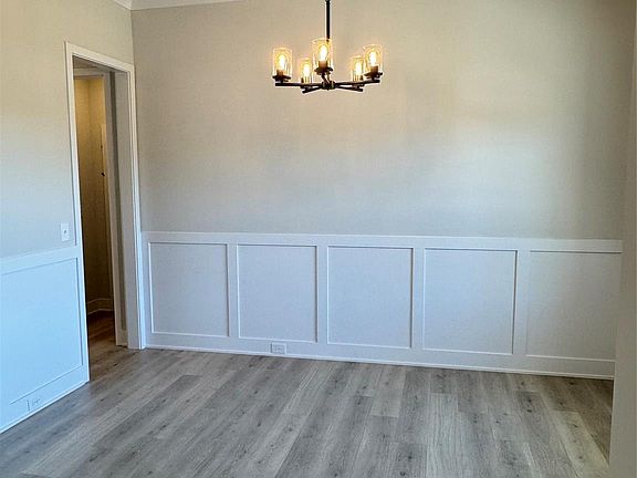 4th image of 165 Swinford Dr #82