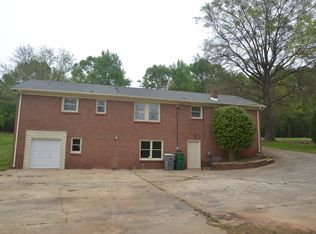 2238 Margaret Wallace Rd, Matthews, NC 28105