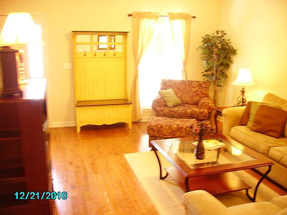 3rd image of 2109 Harris Dr Unit 15