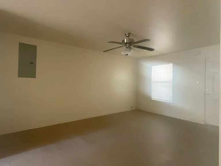 1368 Pitkin Rd — Photo 10