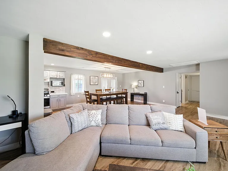 2207 N 71st St — Photo 5