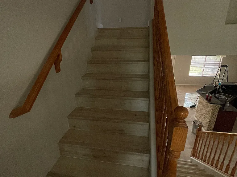 1121 E Jahns Dr — Photo 26