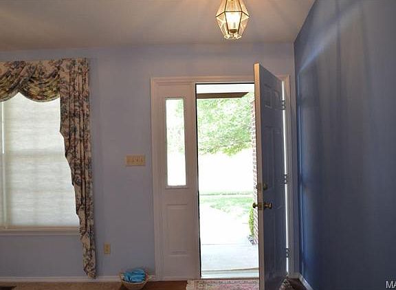 5th image of 1007 Gifford Ct